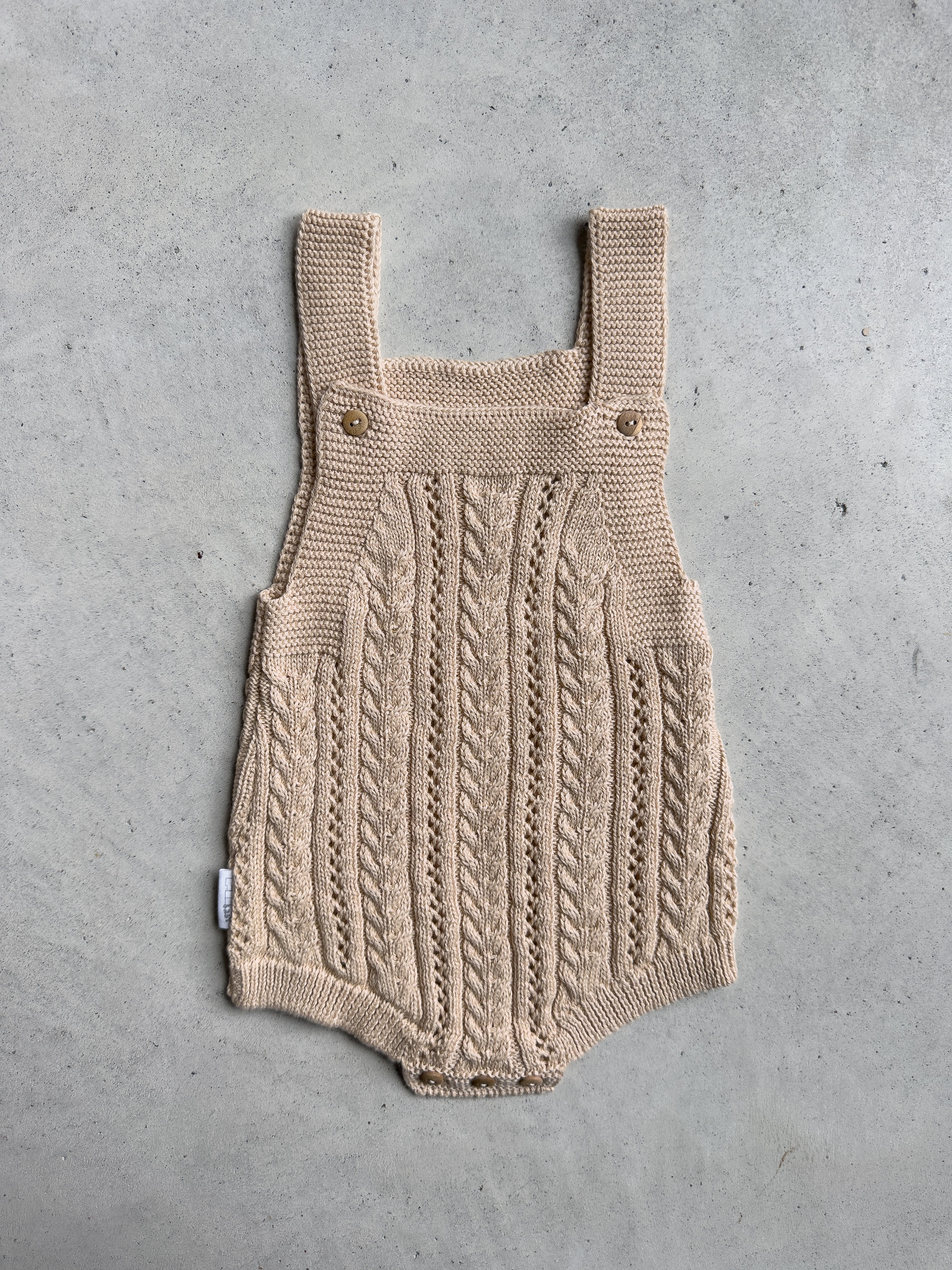 Babyzachte katoenen gebreide romper