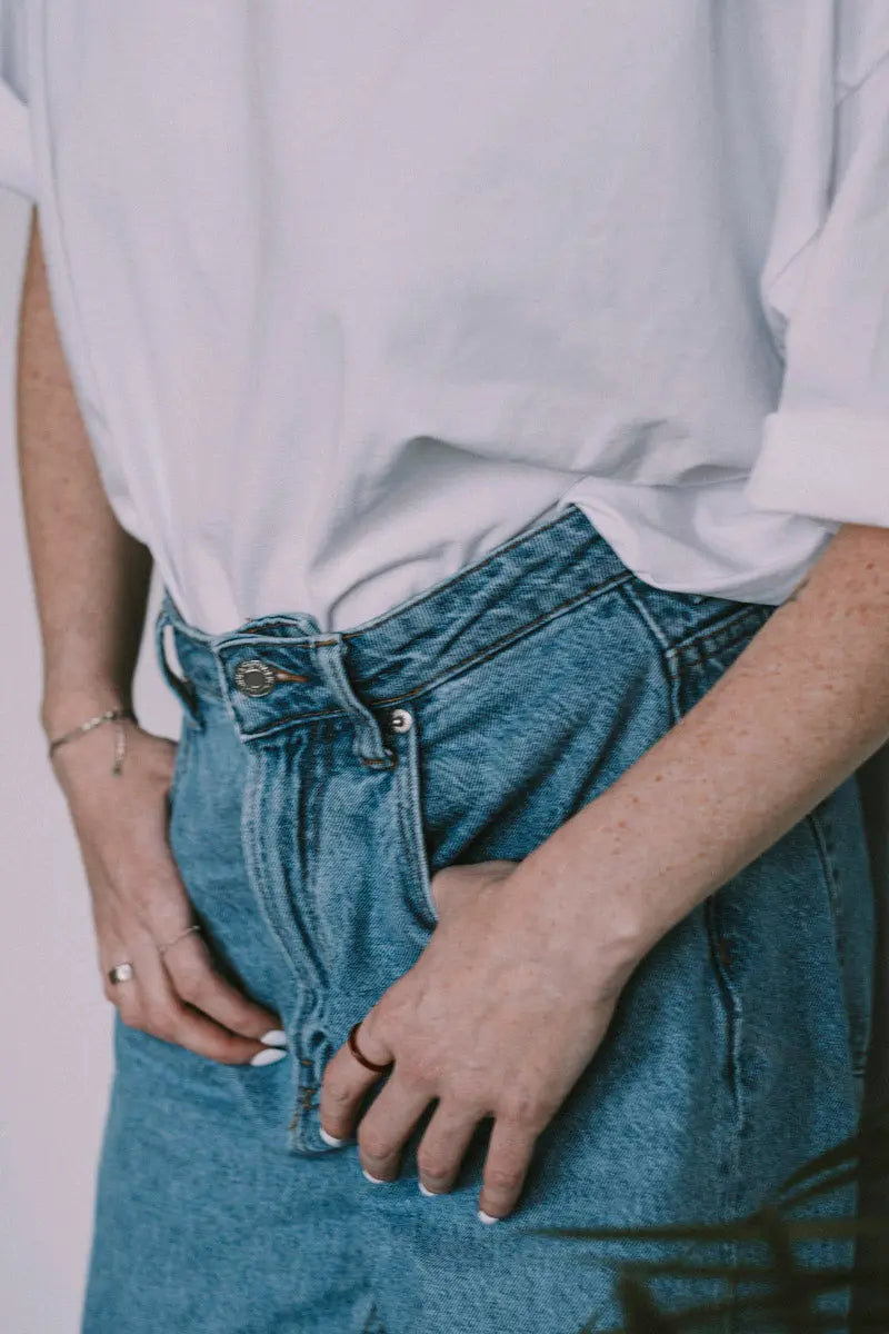 Every.body oversized t-shirt bodysuit white - Body t-shirt - Everybody Amsterdam