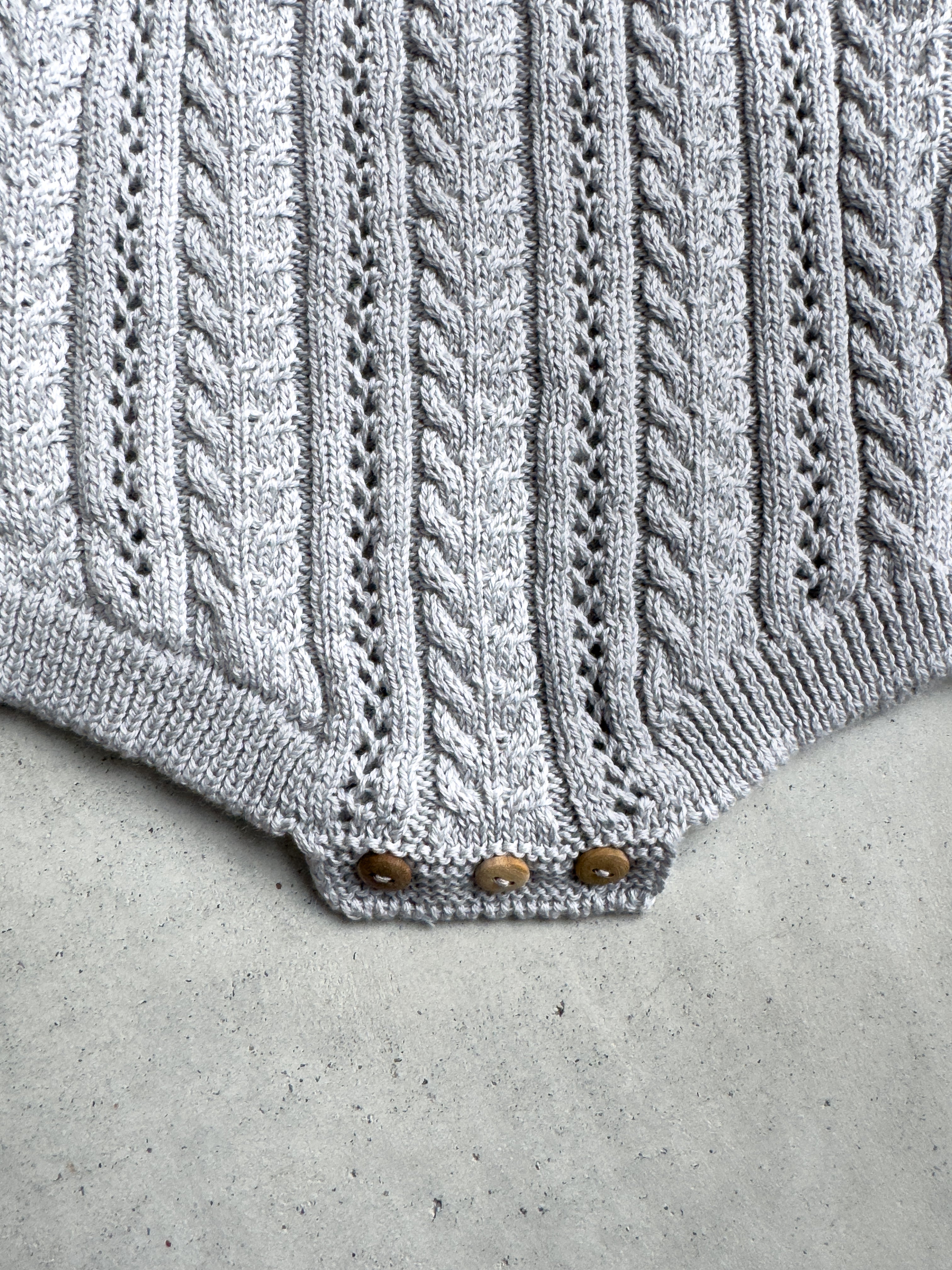 Babyzachte katoenen gebreide romper