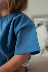 Oversized kids body t-shirt blue  - Body t-shirt  - Everybody Amsterdam