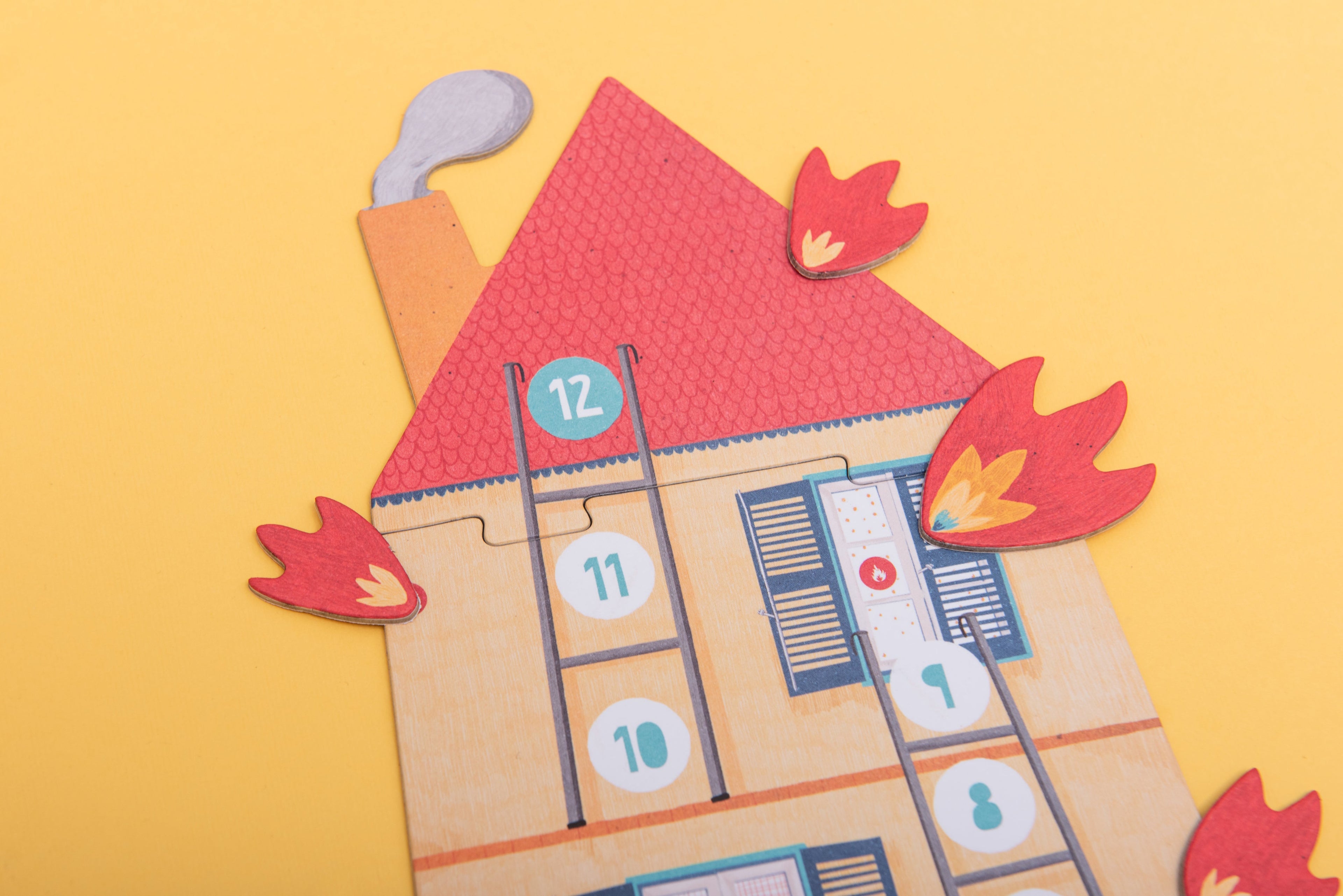 SAVE THE CAT Pocket Board Game Londji