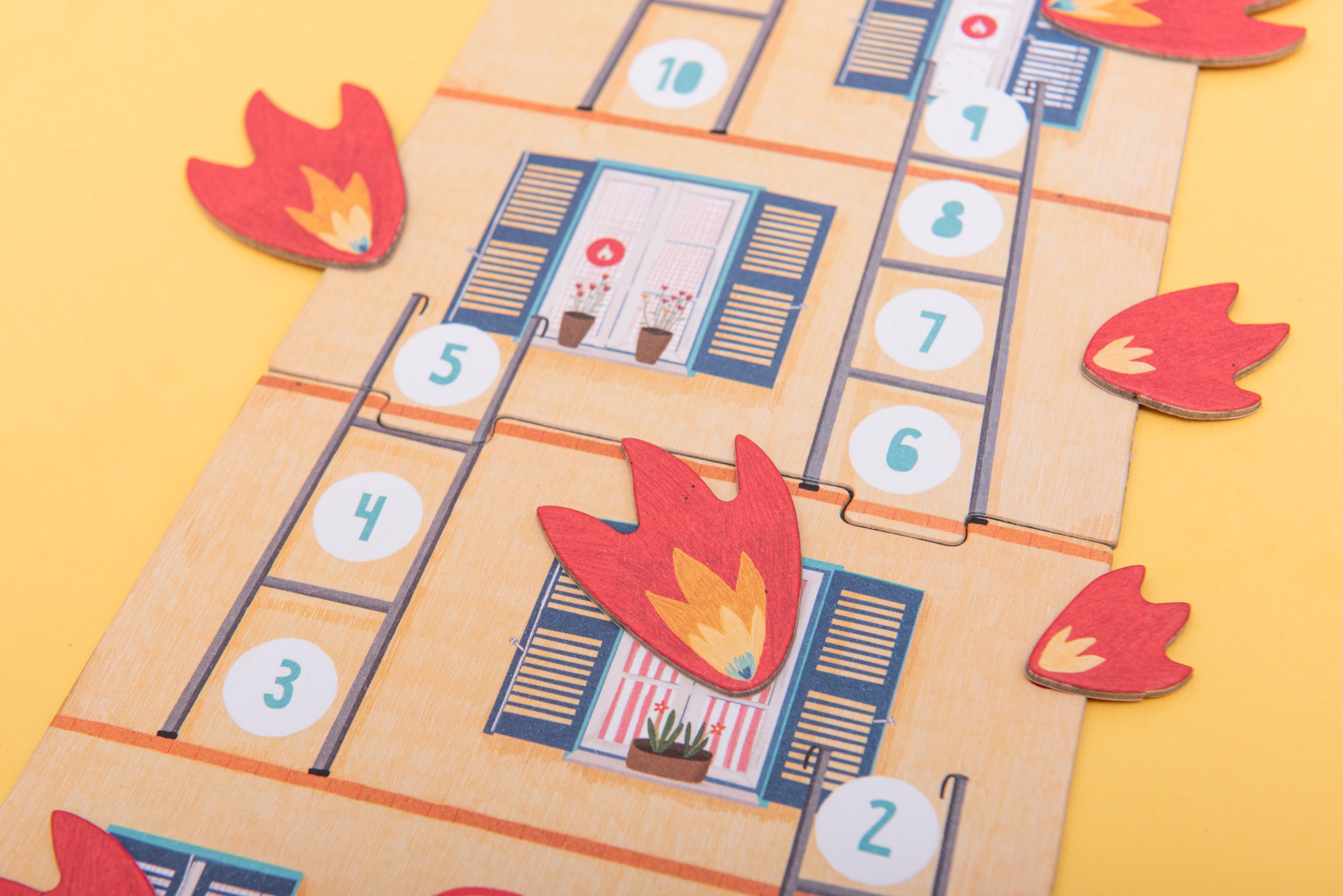 SAVE THE CAT Pocket Board Game Londji