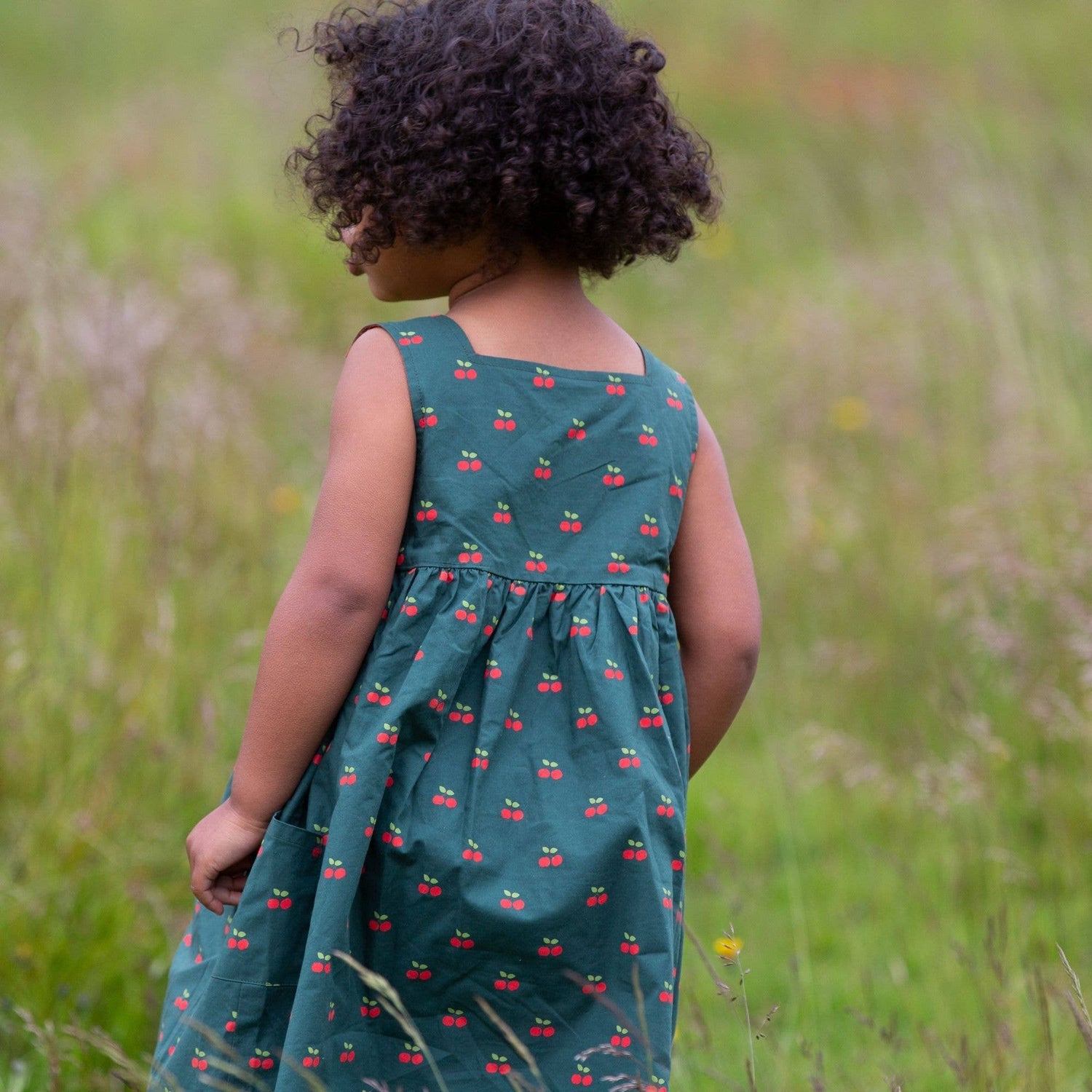 Olive Cherries Reversible Pinny Dress  - Dresses  - Everybody Amsterdam 