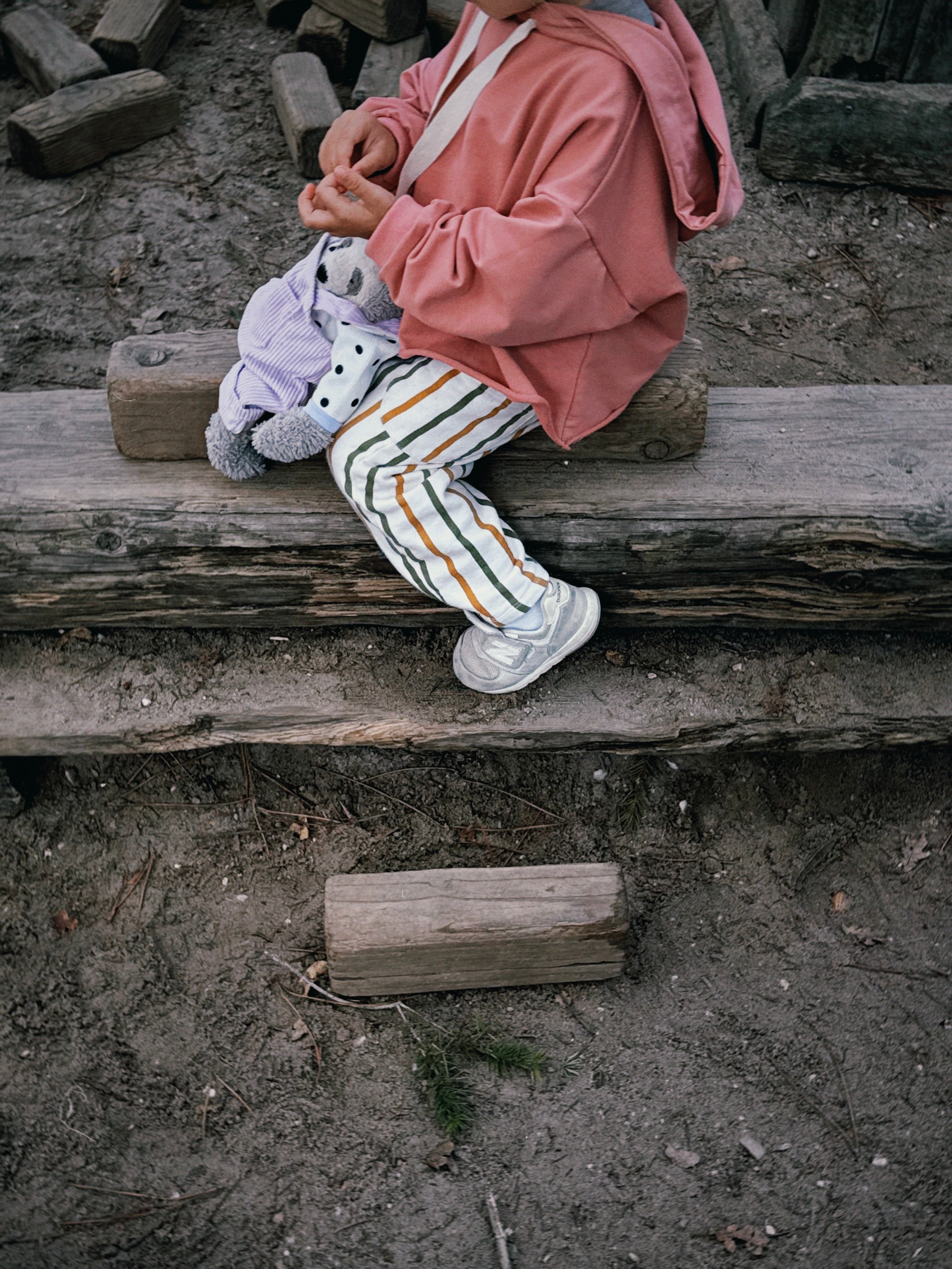 Every.Body Oversized Kids Cropped Hoodie Dusty Pink