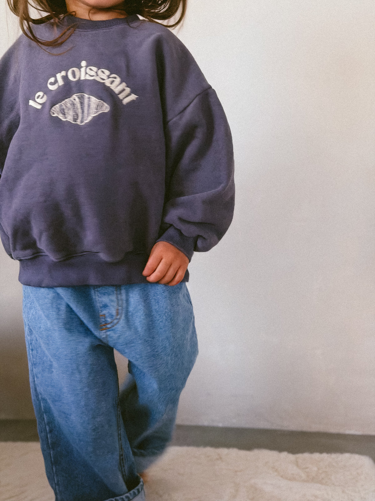 Le Croissant Sweatshirt 🥐  - Sweatshirts/Hoodies  - Everybody Amsterdam