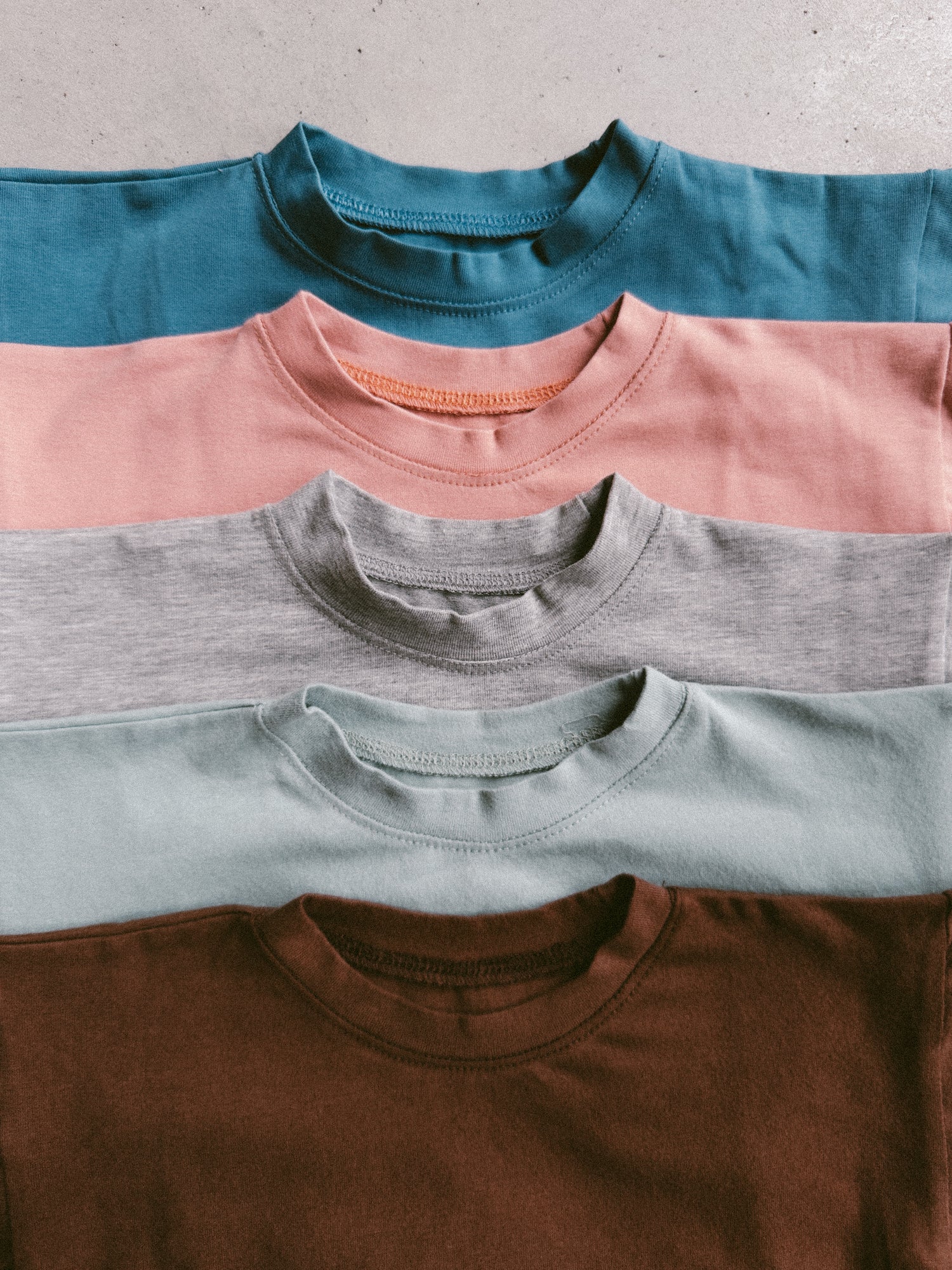 Every.Body Oversized kinderbody t-shirt bruin