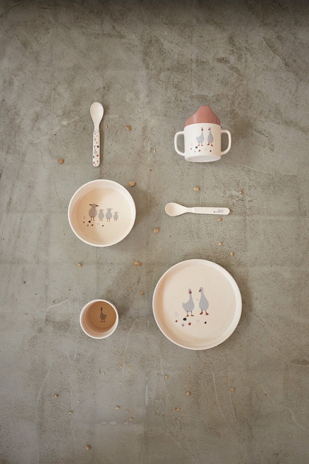 Dish Set PP/Cellulose Tiny Farmer Sheep/Goose nature (Plate, Bowl, Mug, Spoon)  - Tableware  - Everybody Amsterdam 