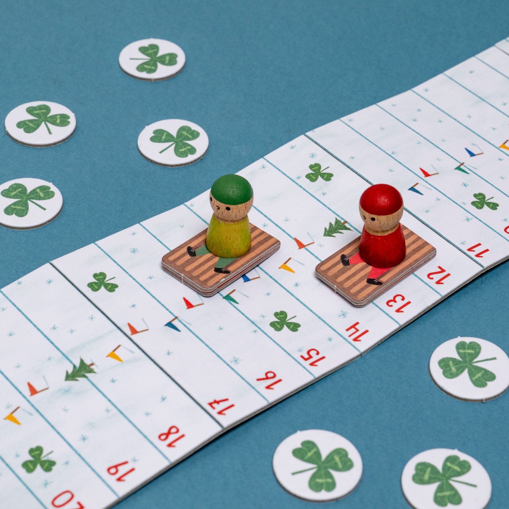 SNOW RACE Tiny Pocket Board Game